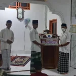 Bupati Wakatobi Serahkan Bantuan Masjid di Kelurahan Wanci Bupati Wakatobi Serahkan Bantuan Masjid di Kelurahan Wanci