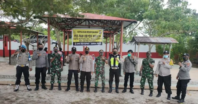 30 Personil Polres Baubau Pantau Keamanan Pantai Mutiara dan Mawasangka