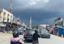 Ini Alasan Wilayah Sultra Masih Sering Diguyur Hujan Meski Sudah Masuk Musim Kemarau Arus Balik Lebaran, BMKG Imbau Pemudik di Sultra Waspada Potensi Cuaca Ekstrem