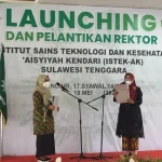 Pimpinan Pusat Aisyiyah Launching dan Lantik Rektor ISTEK Aisyiyah Kendari Pimpinan Pusat Aisyiyah Launching dan Lantik Rektor ISTEK Aisyiyah Kendari