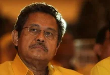 Airlangga Kenang Prof. Fahmi Idris, Sosok Pekerja Keras yang Mudah Bergaul Airlangga Kenang Prof. Fahmi Idris, Sosok Pekerja Keras yang Mudah Bergaul