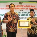 Kemenag Apresiasi Seorang Beragama Buddha yang Bangun Masjid di Konsel Kemenag Apresiasi Seorang Beragama Buddha yang Bangun Masjid di Konsel