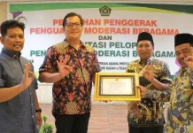 Kemenag Apresiasi Seorang Beragama Buddha yang Bangun Masjid di Konsel Kemenag Apresiasi Seorang Beragama Buddha yang Bangun Masjid di Konsel