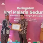 Sukses Eradikasi Frambusia, Pemkab Mubar Terima Penghargaan dari Kemenkes RI Sukses Eradikasi Frambusia, Pemkab Mubar Terima Penghargaan dari Kemenkes RI
