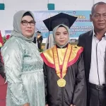 Pedagang Ikan Keliling Jadi Lulusan Terbaik di Poltekkes Kemenkes Kendari Pedagang Ikan Keliling Jadi Lulusan Terbaik di Poltekkes Kemenkes Kendari