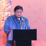 Airlangga Apresiasi Polri Bantu Pemerintah Tangani Pandemi Covid-19 Airlangga Apresiasi Polri Bantu Pemerintah Tangani Pandemi Covid-19