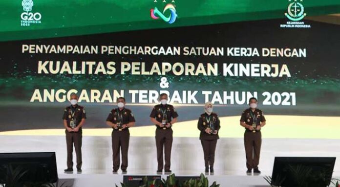 Kejati Sultra Masuk Lima Besar Pengelolaan Anggaran Terbaik 2021