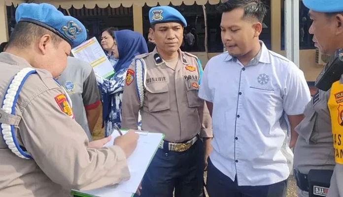 Propam Polres Baubau Pastikan Anggotanya Selalu Disiplin