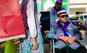 Kaki Diamputasi Tak Surutkan Semangat Alimudin Menunaikan Ibadah Haji Kaki Diamputasi Tak Surutkan Semangat Alimudin Menunaikan Ibadah Haji