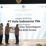 Program Pemberdayaan PT Vale Indonesia Sabet Penghargaan dari Kemendes Program Pemberdayaan PT Vale Indonesia Sabet Penghargaan dari Kemendes