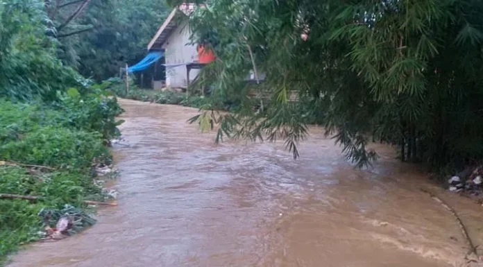 Hari Ini Banjir Genangi Tiga Kelurahan di Kendari