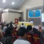 Jurusan Jurnalistik UHO Hadirkan Tonny Trimarsanto di Workshop Dokumenter Jurusan Jurnalistik UHO Hadirkan Tonny Trimarsanto di Workshop Dokumenter