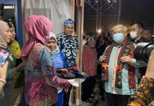 Stand BPR Bahteramas Jadi Terbaik 2 di Acara HUT Sultra ke-58 Stand BPR Bahteramas Jadi Terbaik 2 di Acara HUT Sultra ke-58