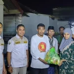 PD Satria Sultra Beri Bantuan Sembako untuk Korban Kebakaran di Bungkutoko PD Satria Sultra Beri Bantuan Sembako untuk Korban Kebakaran di Bungkutoko