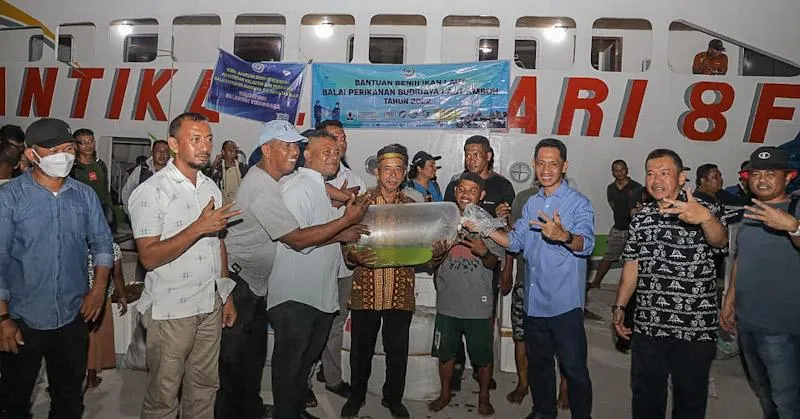 Momen GTRA Summit, KKP RI Salurkan Bantuan kepada Nelayan di Wakatobi