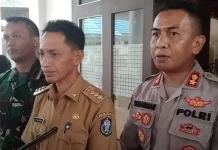 2.771 Personel TNI/Polri Amankan GTRA Summit dan Kunker Jokowi di Wakatobi 2.771 Personel TNI/Polri GTRA Summit dan Kunker Jokowi di Wakatobi