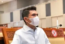 Gantikan Haerul Saleh, Bahtra Banong Resmi Jadi Anggota DPR RI Gantikan Haerul Saleh, Bahtra Banong Resmi Jadi Anggota DPR RI