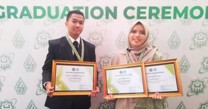 Cerita Dua Siswa MAN IC Kendari yang Jadi Wisudawan Terbaik, Hafal 6 Juz Alquran