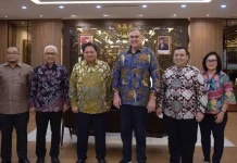 Bertemu GM IBM Asia Pasifik, Menko Airlangga Paparkan Potensi Ekonomi Digital Indonesia Bertemu GM IBM Asia Pasifik, Menko Airlangga Paparkan Potensi Ekonomi Digital Indonesia