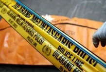 Warga Kolaka Temukan Mayat Pria di Pinggir Pantai Warga Kolaka Temukan Mayat Pria di Pinggir Pantai