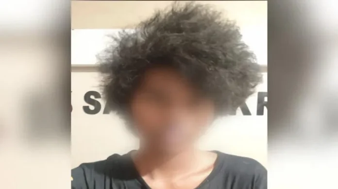 PSX_905 Pelaku yang Melempari Seorang Pria hingga Buta Ditangkap Polisi