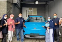 Rajin Pakai BRImo, Nasabah BRI Ini Dapat Hadiah Mobil Listrik Premium Rajin Pakai BRImo, Nasabah BRI Ini Dapat Hadiah Mobil Listrik Premium