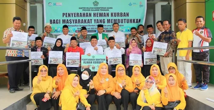 IMG-20220708-WA0029 Kemenag Sultra Kumpulkan 1.035 Hewan Kurban