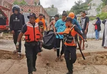 Warga Baubau yang Jatuh di Sungai Ditemukan Tak Bernyawa Warga Baubau yang Jatuh di Sungai Ditemukan Tak Bernyawa