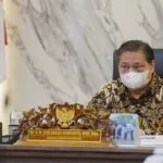 Percepat Pemulihan UMKM dan Ekonomi Nasional, Pemerintah Tingkatkan Plafon KUR Menteri Koordinator Bidang Perekonomian Airlangga Hartarto