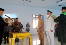 Diganti yang Baru, Sekda Konawe Apresiasi Kinerja Camat Wonggeduku Barat Diganti yang Baru, Sekda Konawe Apresiasi Kinerja Camat Wonggeduku Barat