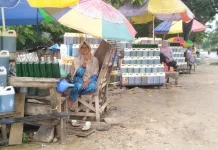 Rawan Kebakaran, Pengecer Bensin di Sekitar SPBU Kendari Harus Ditertibkan Rawan Kebakaran, Pengecer Bensin di Sekitar SPBU Kendari Harus Ditertibkan