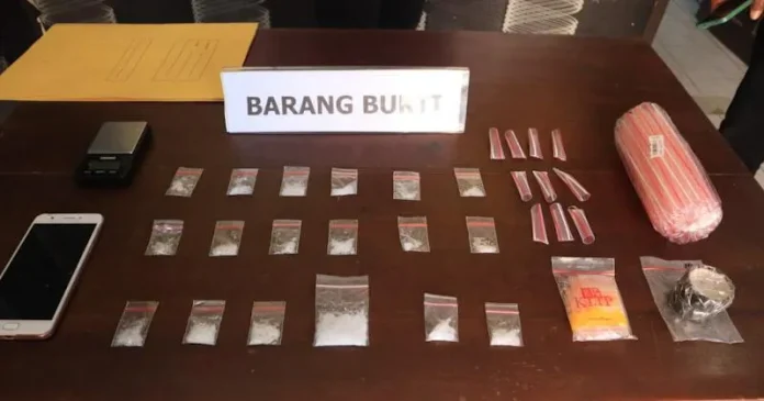 PSX_1056 Demi Penuhi Kebutuhan Pribadi, Seorang Pemuda di Kendari Jadi Pengedar Narkoba