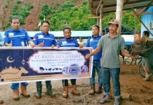 Sambut Iduladha, PT RJL Kolut Salurkan 15 Ekor Sapi Kurban Sambut Iduladha, PT RJL Kolut Salurkan 15 Ekor Sapi Kurban