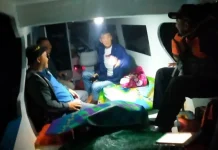 Bawa Pasien Rujukan, Kapal Puskesmas Keliling Asal Sulteng Mati Mesin di Perairan Toronipa Bawa Pasien Rujukan, Kapal Puskesmas Keliling Asal Sulteng Mati Mesin di Perairan Toronipa