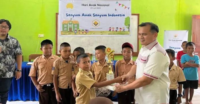 PSX_1303 Hari Anak Nasional, PT GKP Gelar Lomba Tingkat SD di Wawonii Tenggara