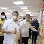 Menko Airlangga: Komitmen Investasi di KEK Kendal Capai Rp27 Triliun, Serap 12.030 Tenaga Kerja Menko Airlangga: Komitmen Investasi di KEK Kendal Capai Rp27 Triliun, Serap 12.030 Tenaga Kerja