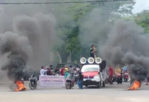 Khawatir Terjadi Monopoli, Aptek Kendari Tolak Pembukaan Cabang PT Bintang Internasional Khawatir Terjadi Monopoli, Aptek Kendari Tolak Pembukaan Cabang PT Bintang Internasional