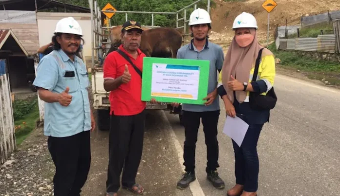 Rayakan Iduladha, PT Vale Salurkan Sapi Kurban ke-26 Desa di Blok Bahodopi dan Pomalaa