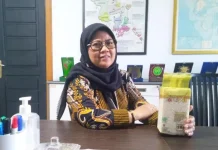 Perum Bulog Sultra Bakal Kirim Minyak Goreng Curah ke Baubau dan Muna Perum Bulog Jamin Stok Pangan di Sultra Aman hingga 8 Bulan ke Depan