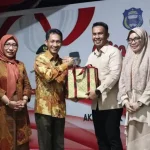 Kapolres Wakatobi Resmi Berganti, Ini Harapan Bupati Haliana Kapolres Wakatobi Resmi Berganti, Ini Harapan Bupati Haliana