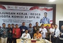 Anggota DPR RI Bahtra: Ekonomi Sultra Tumbuh di Tengah Pandemi Anggota DPR RI Bahtra: Ekonomi Sultra Tumbuh di Tengah Pandemi