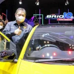 Buka GIIAS 2022, Airlangga: Pemerintah Beri Banyak Insentif untuk Hadirkan Mobil Listrik Buka GIIAS 2022, Airlangga: Pemerintah Beri Banyak Insentif untuk Hadirkan Mobil Listrik