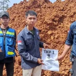 Tim Operasi Gabungan Menghentikan Kegiatan Tambang Nikel Ilegal di Konawe Utara Tim Operasi Gabungan Menghentikan Kegiatan Tambang Nikel Ilegal di Konawe Utara