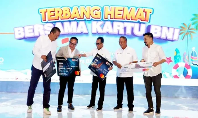 Tekan Harga Tiket Pesawat, BNI-Garuda-Lion Luncurkan Program Terbang Hemat