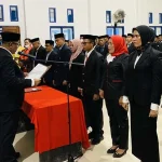 Pj Bupati Mubar Tegaskan Bakal Evaluasi Kinerja Pejabat Tiap Tiga Bulan Pj Bupati Mubar Tegaskan Bakal Evaluasi Kinerja Pejabat Tiap Tiga Bulan