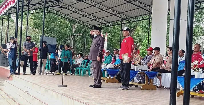 Bupati Kery Resmi Lepas Kontingen Kwarcab Konawe ke Jamnas XI