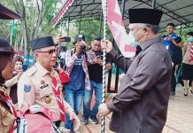 Bupati Kery Resmi Lepas Kontingen Kwarcab Konawe ke Jamnas XI Bupati Kery Resmi Lepas Kontingen Kwarcab Konawe ke Jamnas XI