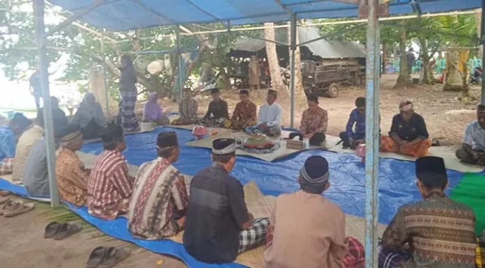 Petani Rumput Laut di Wakatobi Gelar Syukuran Atas Panen Melimpah