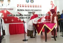 Bunda PAUD Tingkat Kecamatan di Wakatobi Dikukuhkan Bunda PAUD Tingkat Kecamatan di Wakatobi Dikukuhkan