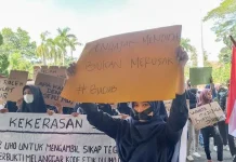 Mahasiswi Korban Pelecehan Seksual Ingin Pindah dari Kampus UHO Mahasiswi Korban Pelecehan Seksual Ingin Pindah dari Kampus UHO